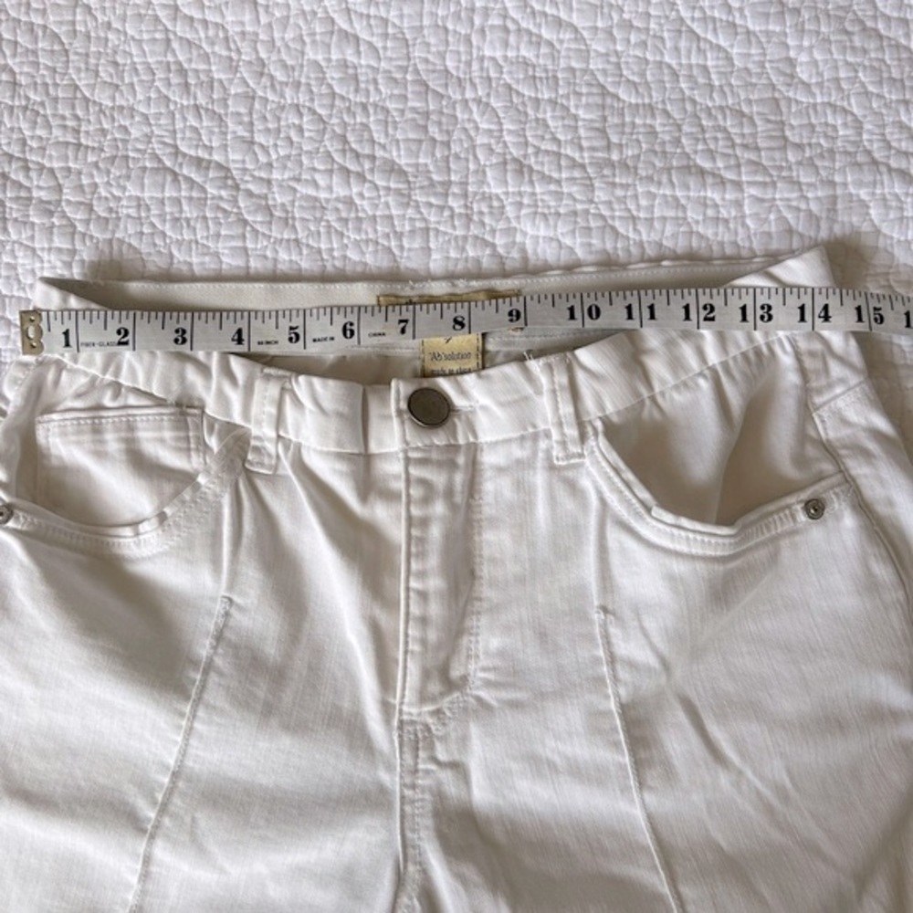 Democracy AbSolution Pintuck White Jeans Women’s Size 4 - Picture 3 of 9